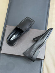 ALAIA 25S SQUARE TOE LOAFER IN BLACK CALFSKIN