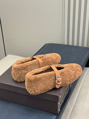 ALAIA 25S COZY MARY JANE SHEARLING FLATS IN CARAMEL