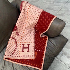 WESTERN AND COMPANY 140 CM IN CHERRY RED AND PASTEL RED WOOL AND CASHMERE 405115