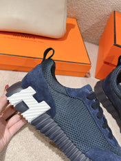 MAINLAND SNEAKER IN CLASSIC BLUE SUEDE AND BREATHABLE MESH FABRIC