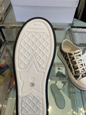 WALK'N PLATFORM SNEAKER IN BLACK MIX CAMEL BROWN EMBROIDERY ICONIC PATTERNS FABRIC