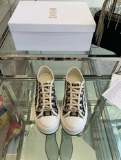 WALK'N PLATFORM SNEAKER IN BLACK MIX CAMEL BROWN EMBROIDERY ICONIC PATTERNS FABRIC