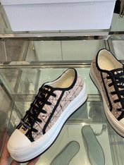 WALK'N PLATFORM SNEAKER BEIGE AND BLACK CANNAGE TWEED