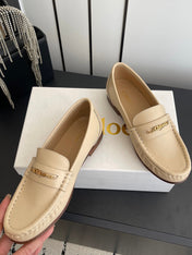 CHLOÉ 26S LOAFERS IN BEIGE CALFSKIN
