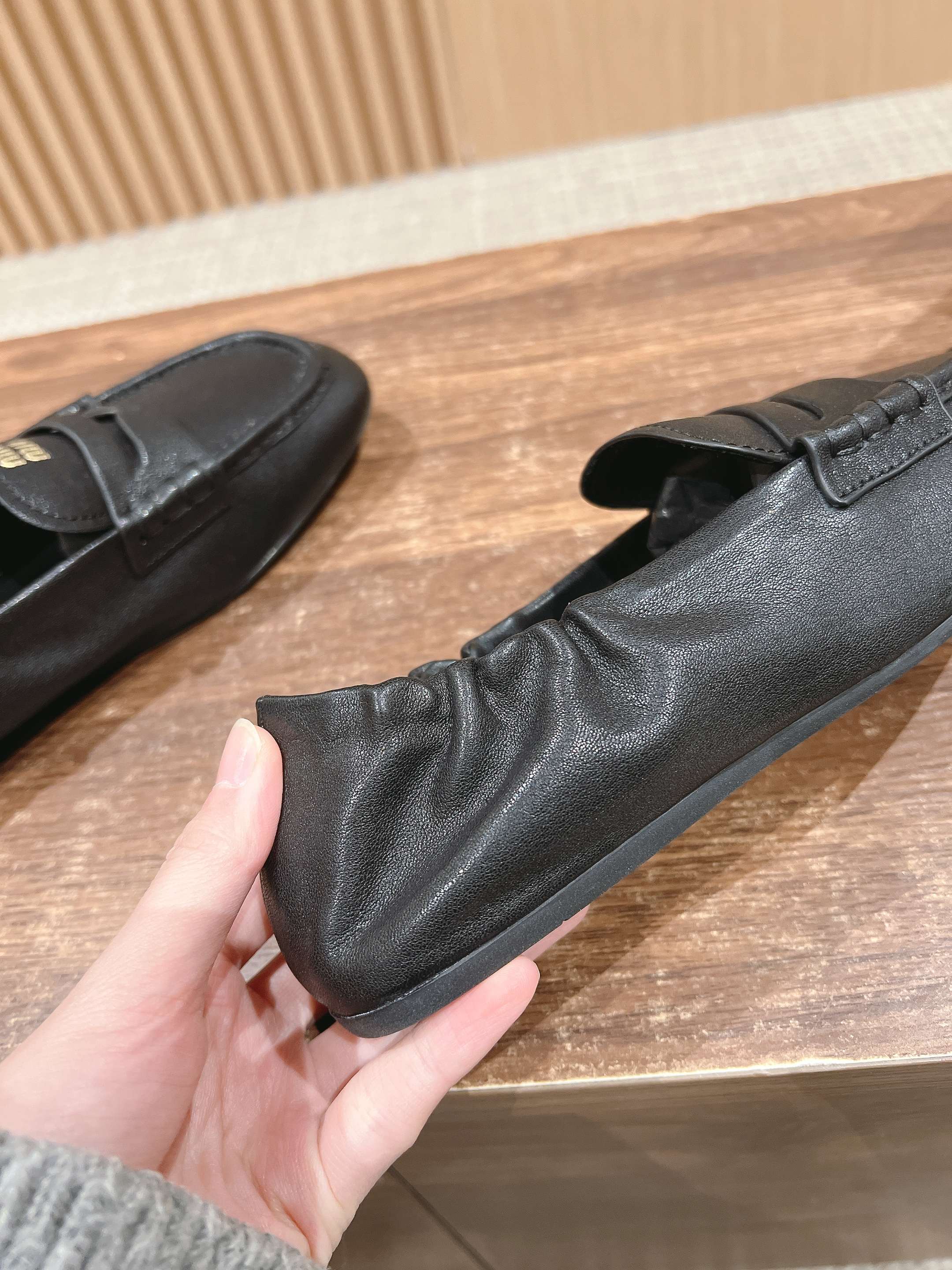 NAPPA LOAFERS IN BLACK LAMBSKIN