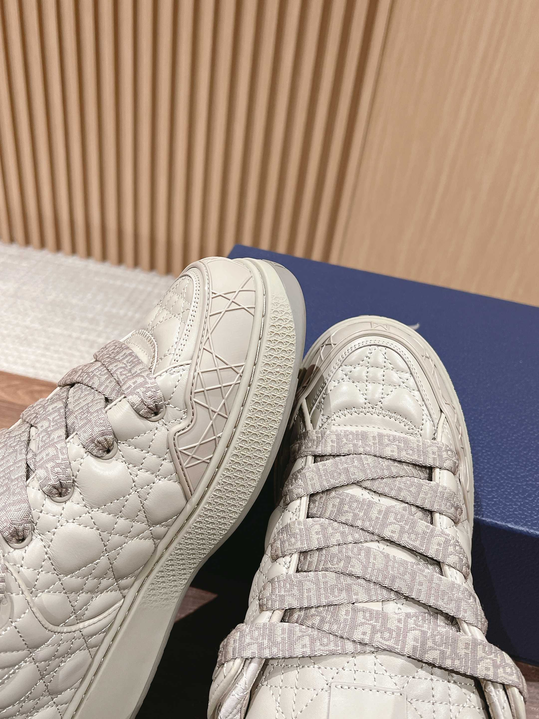 BY ERL B9S SKATER SNEAKER IN PARCHMENT BEIGE CANNAGE LAMBSKIN