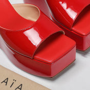 ALAIA PLATFORM WEDGE IN CHERRY RED LAMBSKIN WITH HEART EMBROIDERED