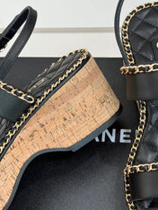 THICK-SOLED CHAIN HEART SANDAL IN BLACK LAMBSKIN