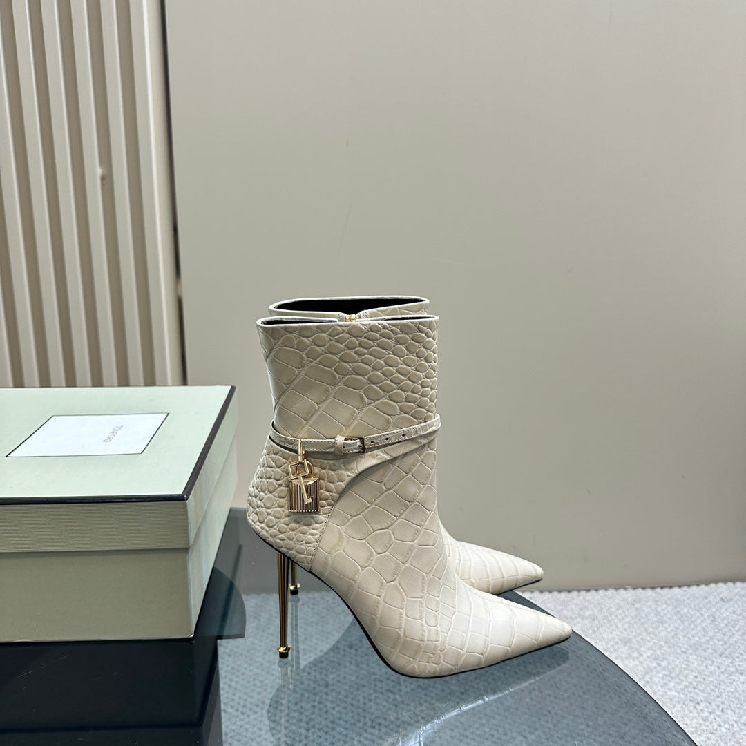 PADLOCK 10 CM ANKLE BOOTS IN WHITE CROCODILE-EMBOSSED CALFSKIN