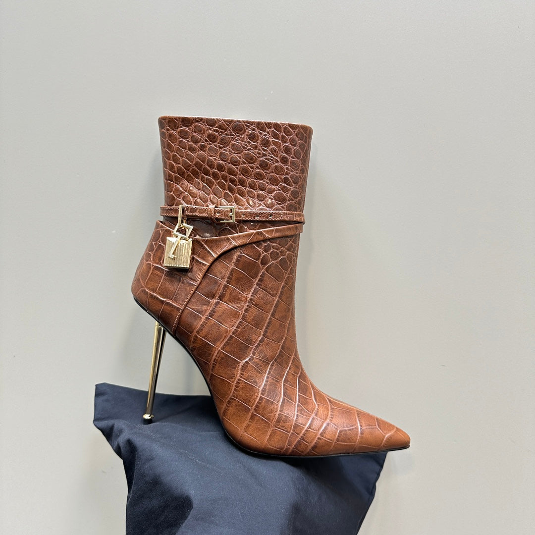 PADLOCK 10 CM ANKLE BOOTS IN PENNY BROWN CROCODILE-EMBOSSED CALFSKIN