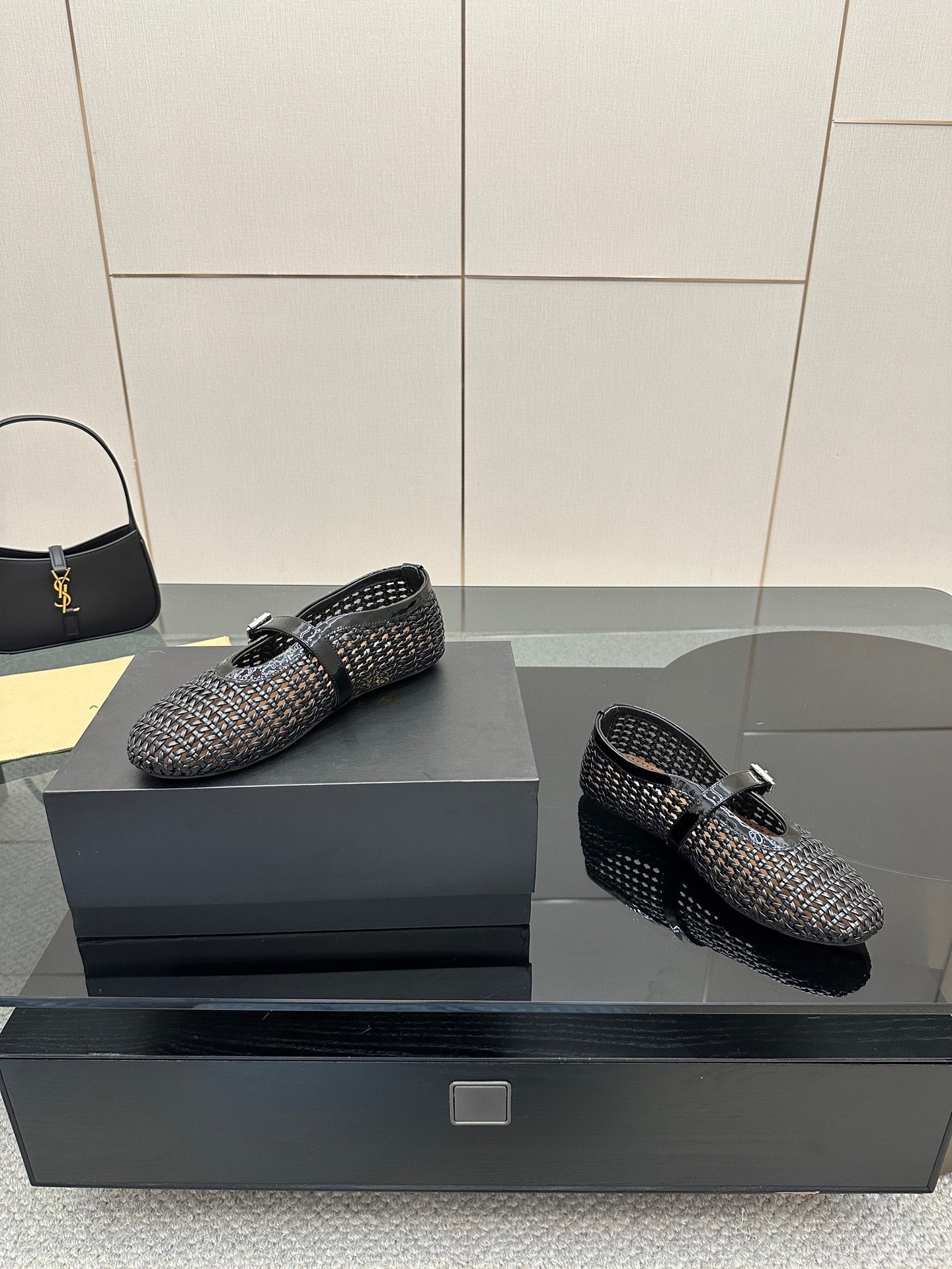 ALAIA MARY JANE FLAT 25S IN BLACK WOVEN MESH