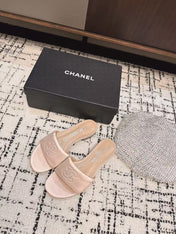 SLIPPERS IN LIGHT PINK SATIN MIX CALFSKIN