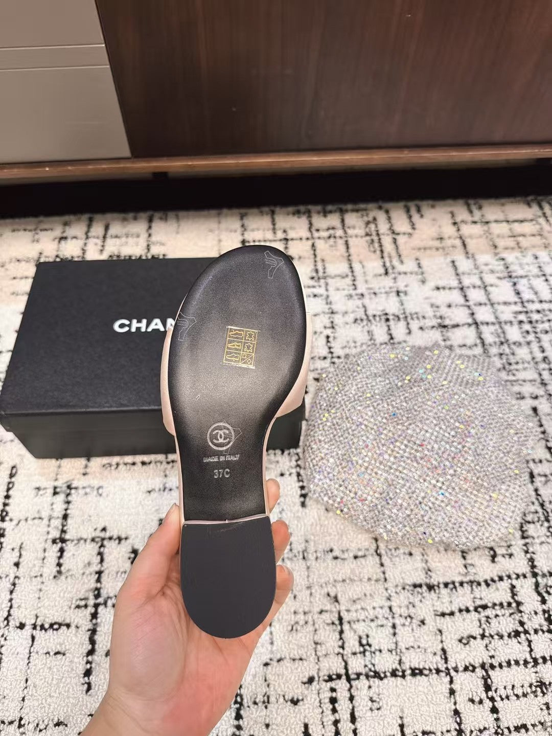 SLIPPERS IN LIGHT PINK SATIN MIX CALFSKIN