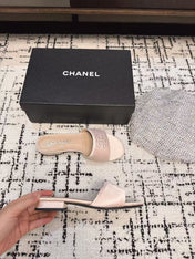 SLIPPERS IN LIGHT PINK SATIN MIX CALFSKIN