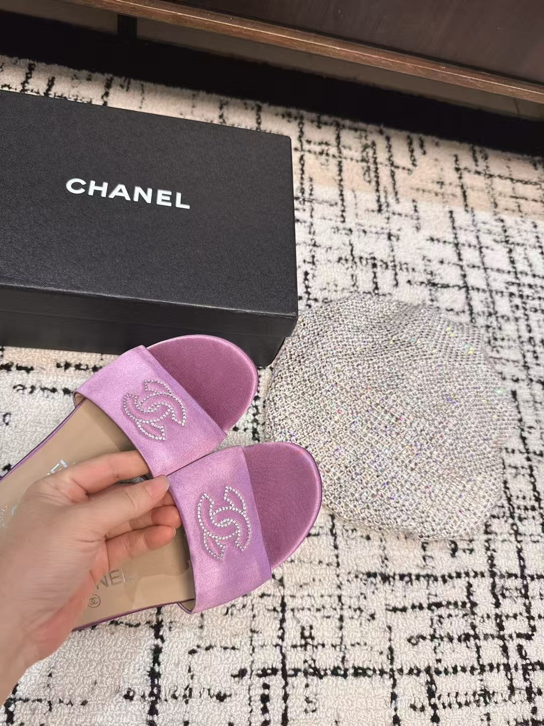 SLIPPERS IN LILAC PURPLE SATIN MIX CALFSKIN