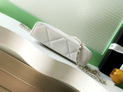 CHANEL 25S VANITY BAG 19.5 CM IN WHITE LAMBSKIN