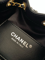 CHANEL 25S HOBO BAG 22 IN BLACK GLOSSY CALFSKIN WITH GOLD HARDWARE