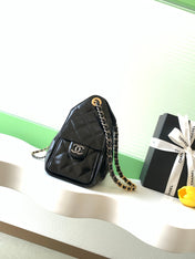 CHANEL 25S HOBO BAG 22 IN BLACK GLOSSY CALFSKIN WITH GOLD HARDWARE