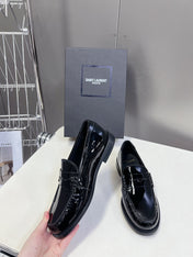 YSL 25S SAINT LAURENT LOAFERS IN BLACK PATENT CALFSKIN