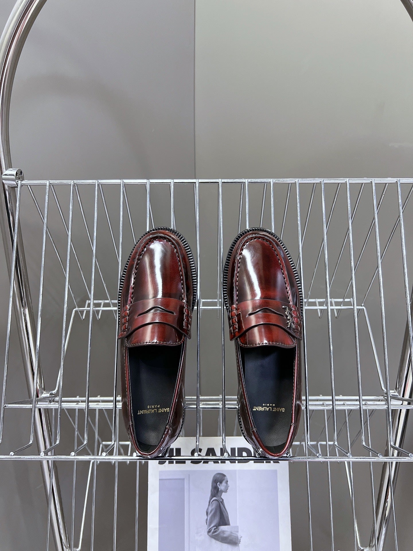 YSL 25S SAINT LAURENT LOAFERS IN TORTOISESHELL CRIMSON GLOSSY CALFSKIN