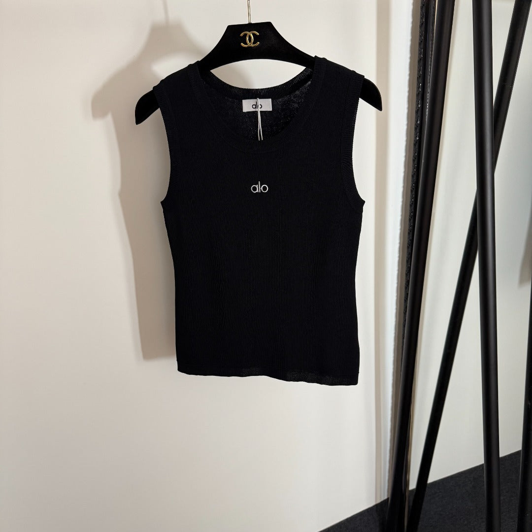 ALO KNIT SLEEVELESS TOP STYLE 166