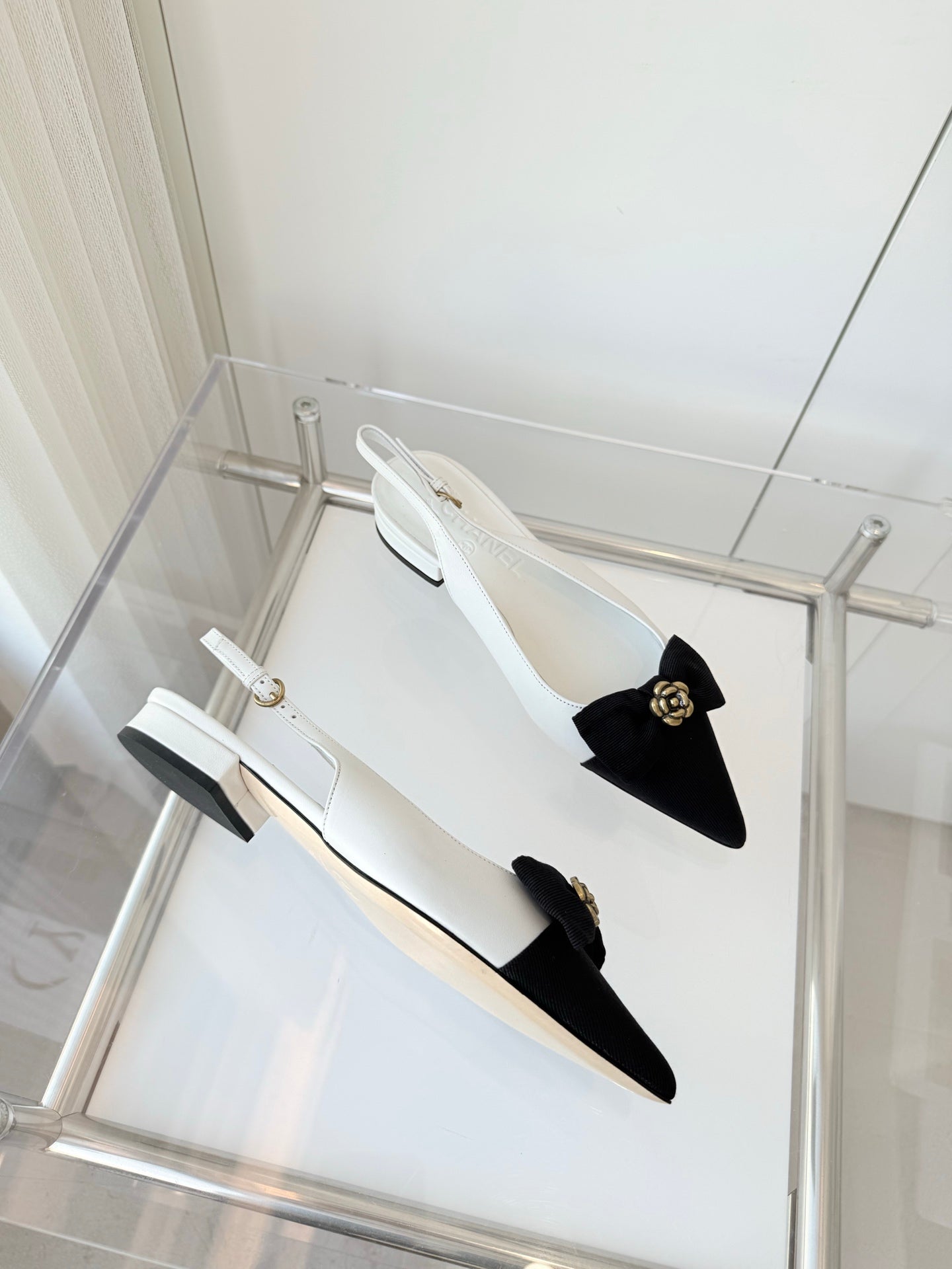 SLINGBACKS 18 MM IN WHITE CALFSKIN MIX BLACK CANVAS