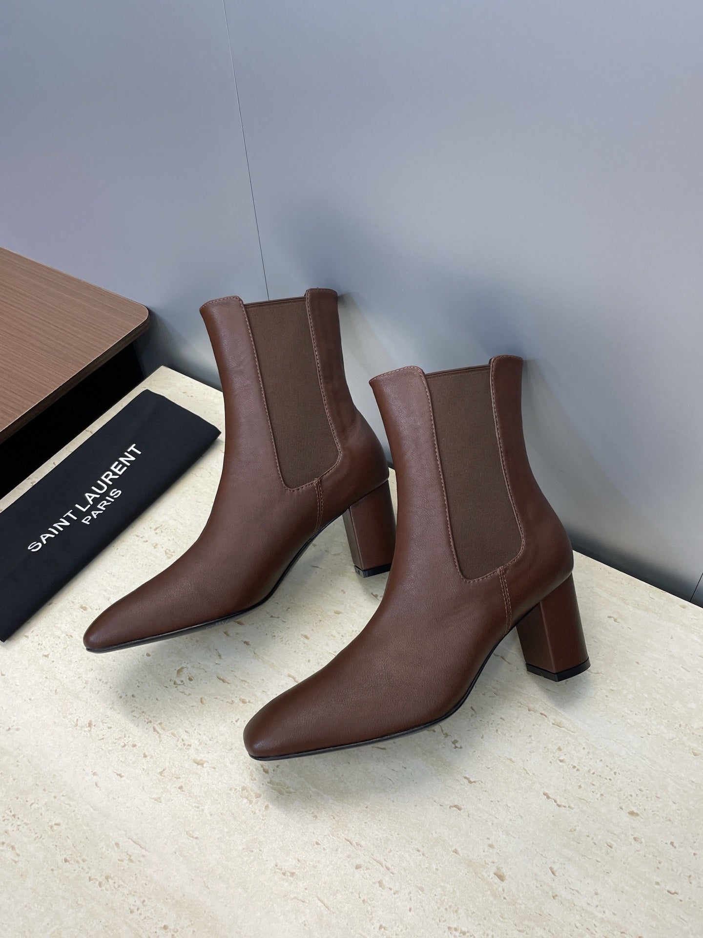 YSL 25S HEELED ANKLE BOOTS 70 MM IN DARK BROWN SMOOTH LAMBSKIN