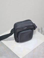 CITY MINI CAMERA BAG 18 IN BLACK ECONYL