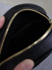 VINYLE SMALL ROUND BAG 17 IN BLACK CAVIAR LEATHER GOLD HARDWARE