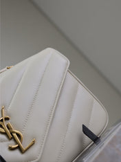 LOULOU MEDIUM 29 IN WHITE SHEEPSKIN GOLD HARDWARE