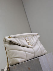 YSL 25S LOULOU PUFFER GM 35 IN BLANC VINTAGE CALFSKIN GOLD HARDWRE