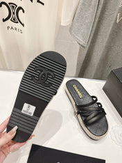 SLIPPERS CROSS STRAPS IN BLACK LAMBSKIN