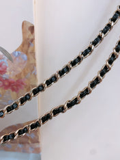 CHAIN BELT IN GOLD METAL INTERWOVEN WITH CALFSKIN STRAPS