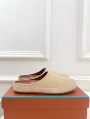 LP 25S MULES IN WARM BEIGE SUEDE