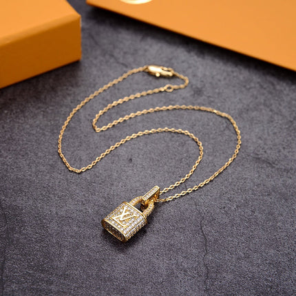 LV LOCK GOLD DIAMOND PENDANT NECKLACE