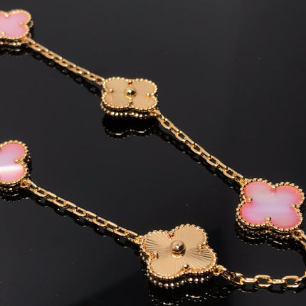 VINTAGE PINK AND PINK GOLD NECKLACE 10 MOTIFS