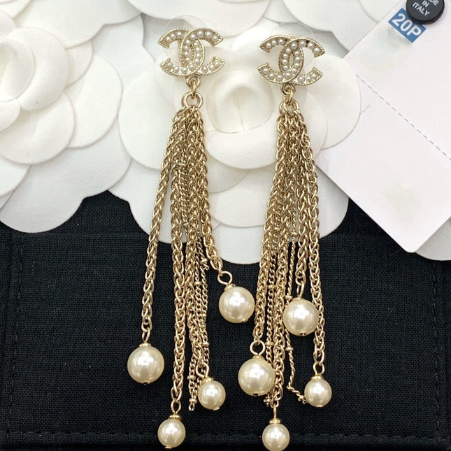 DOUBLE C TASSEL GOLD EARRINGS