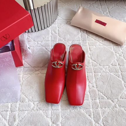 Vlogo Spool Square Toe Red