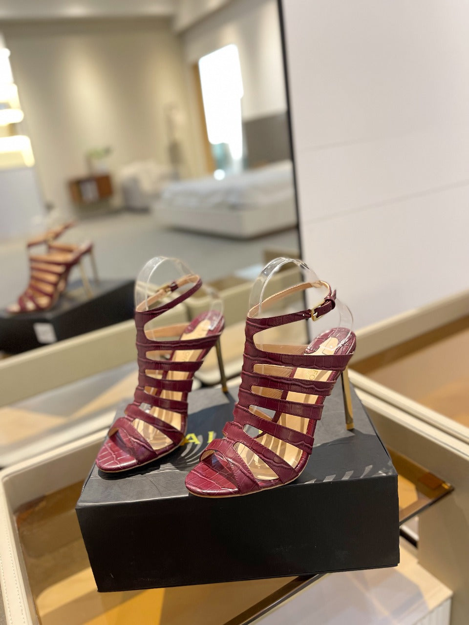 HIGH SANDAL 10 CM IN SANGRIA RED CALFSKIN